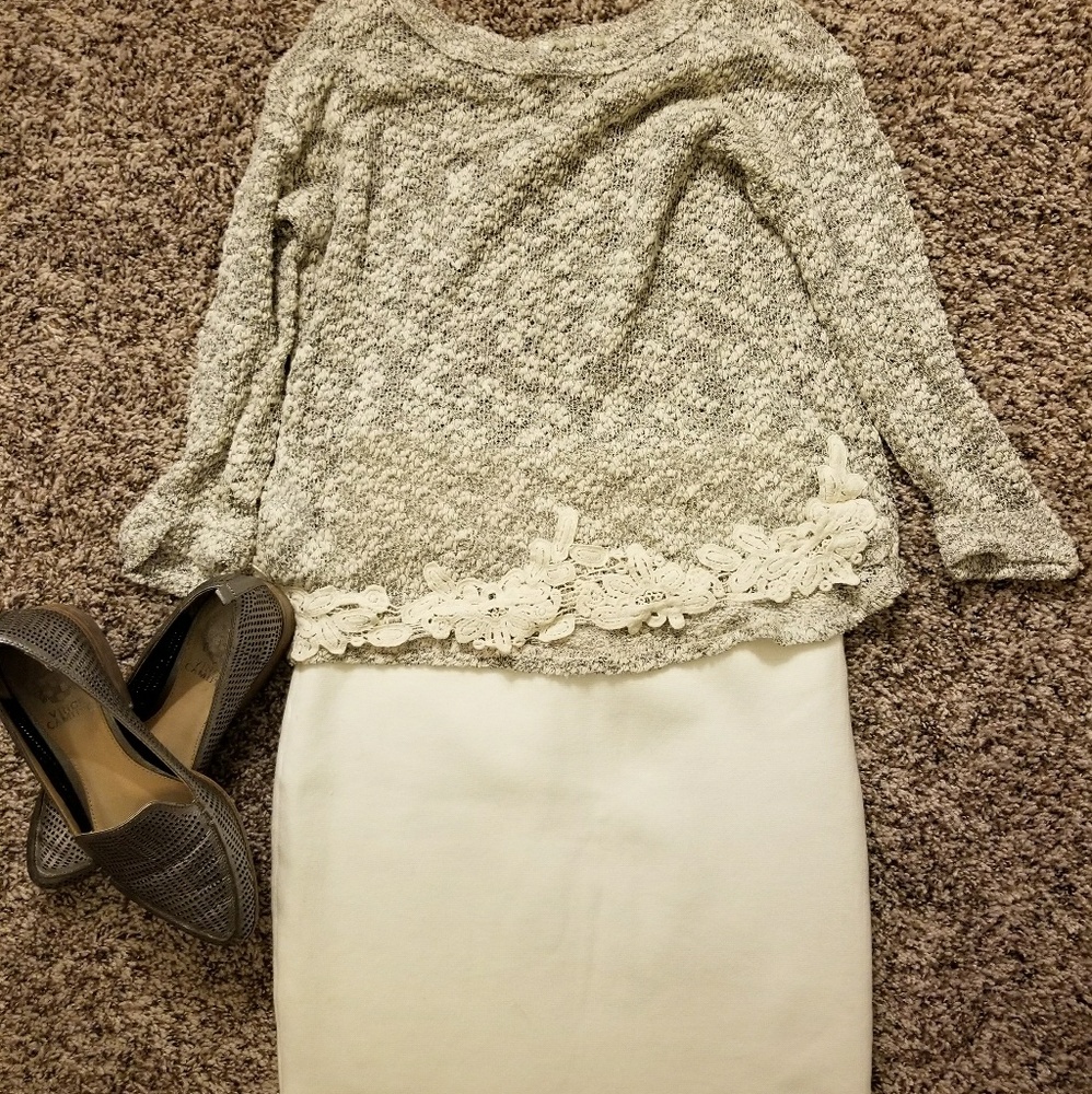 I'm in Love with Derek Sweater, Size Small